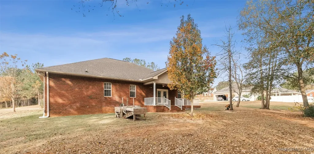 264 Plantation Way Ozark AL 36360