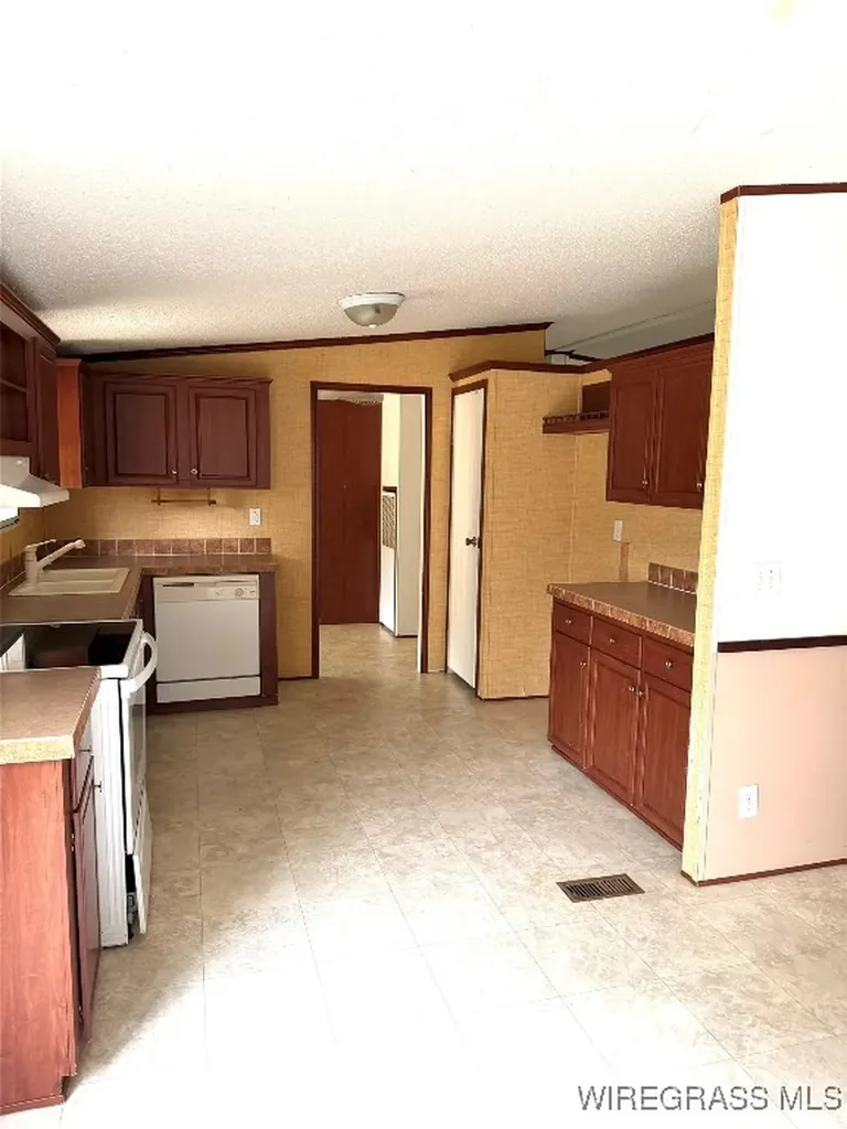 16447 Eddie Cannon Road Andalusia AL 36420