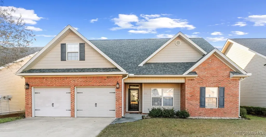 108 Paul Revere Run Dothan AL 36305