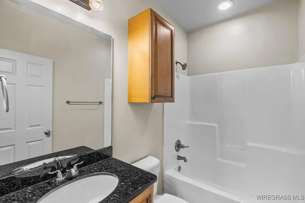 108 Paul Revere Run Dothan AL 36305