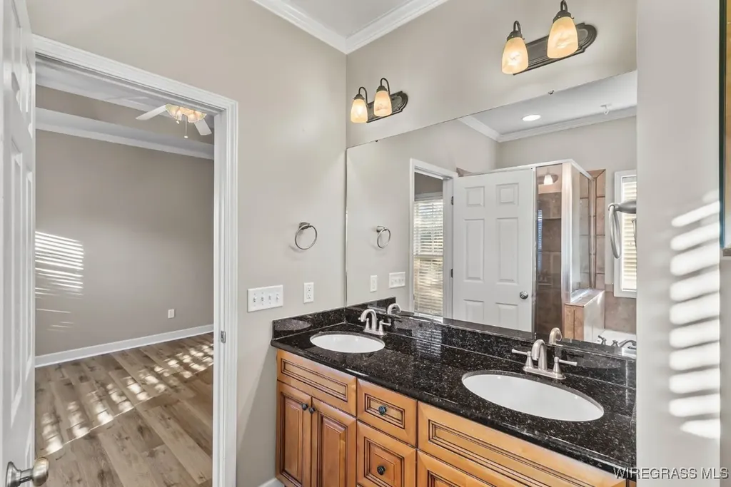 108 Paul Revere Run Dothan AL 36305