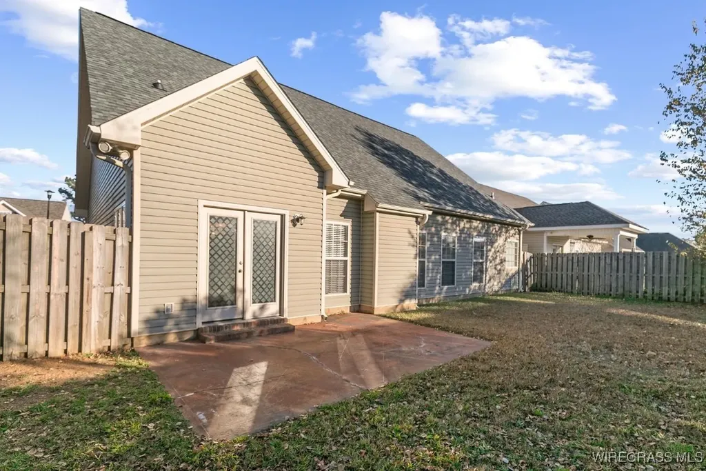 108 Paul Revere Run Dothan AL 36305