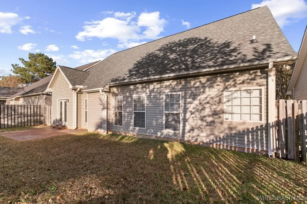 108 Paul Revere Run Dothan AL 36305