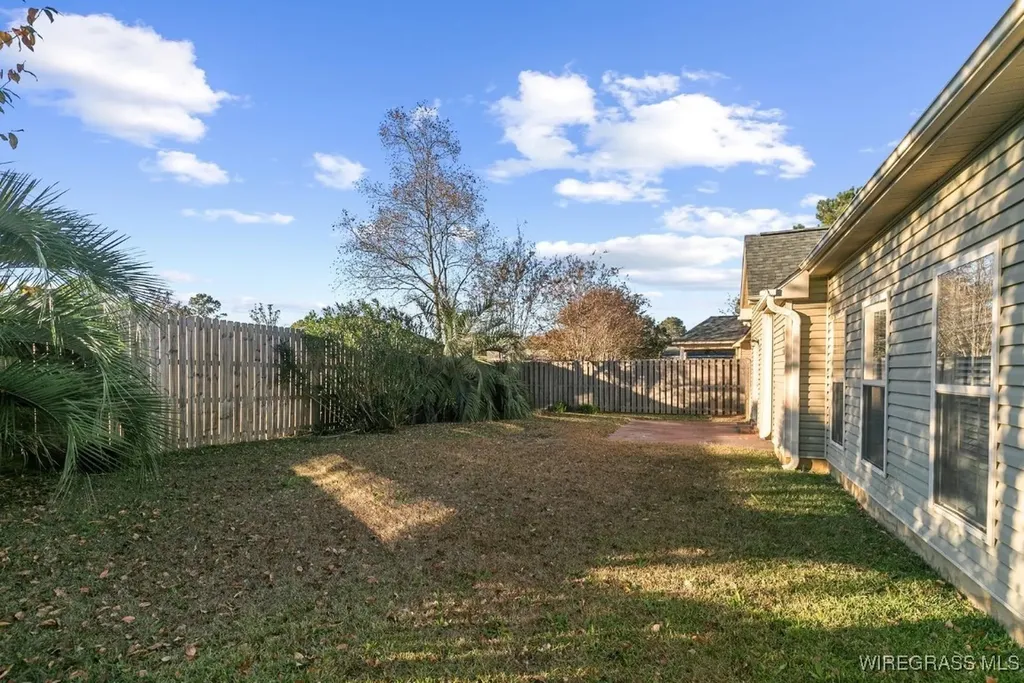 108 Paul Revere Run Dothan AL 36305