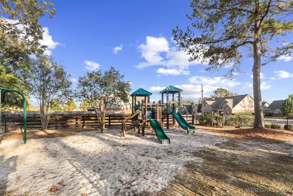 108 Paul Revere Run Dothan AL 36305