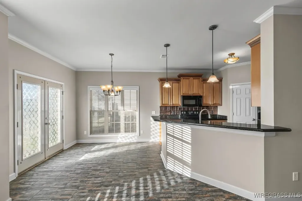 108 Paul Revere Run Dothan AL 36305