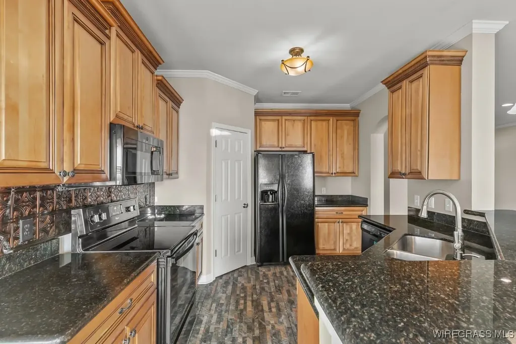 108 Paul Revere Run Dothan AL 36305