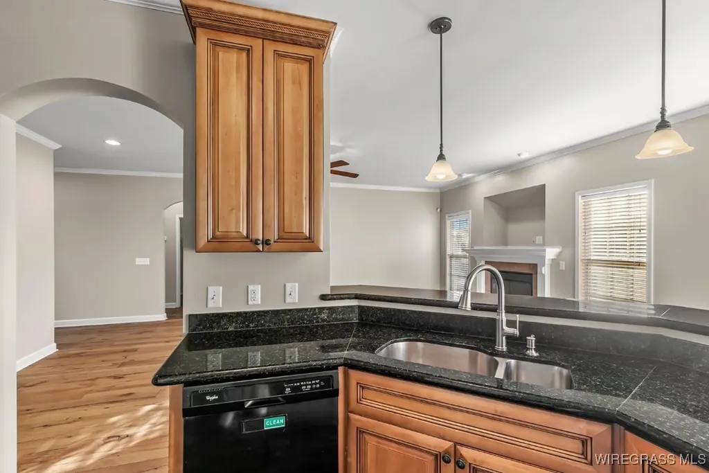 108 Paul Revere Run Dothan AL 36305