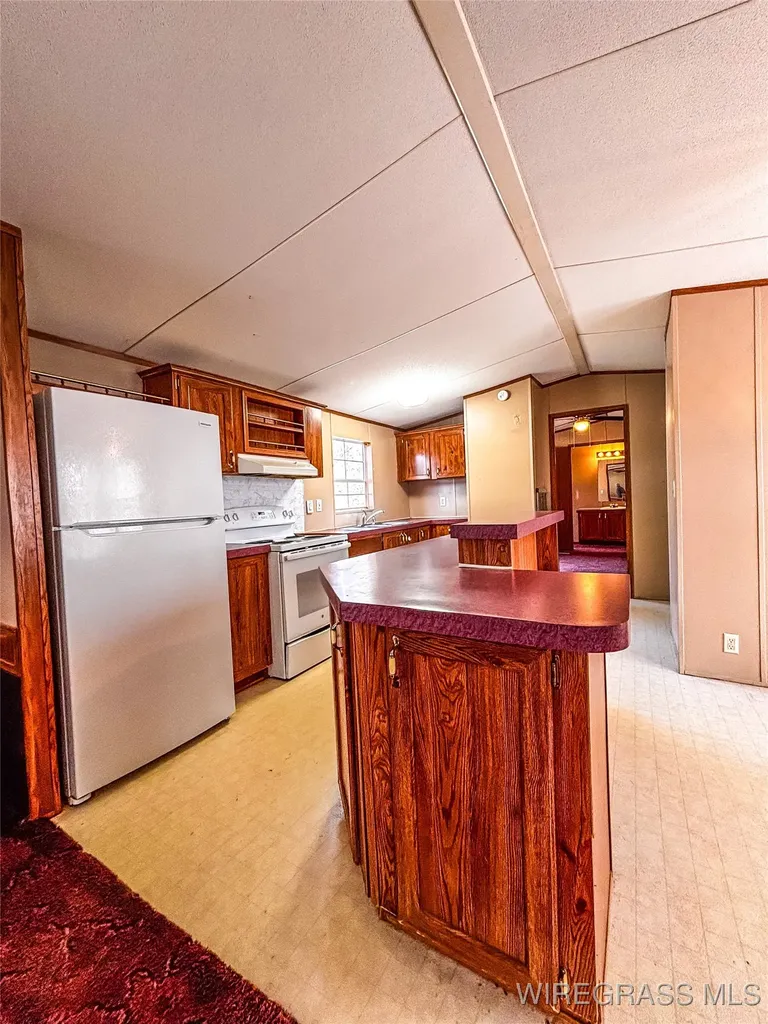 1456 W Saunders Road Dothan AL 36301