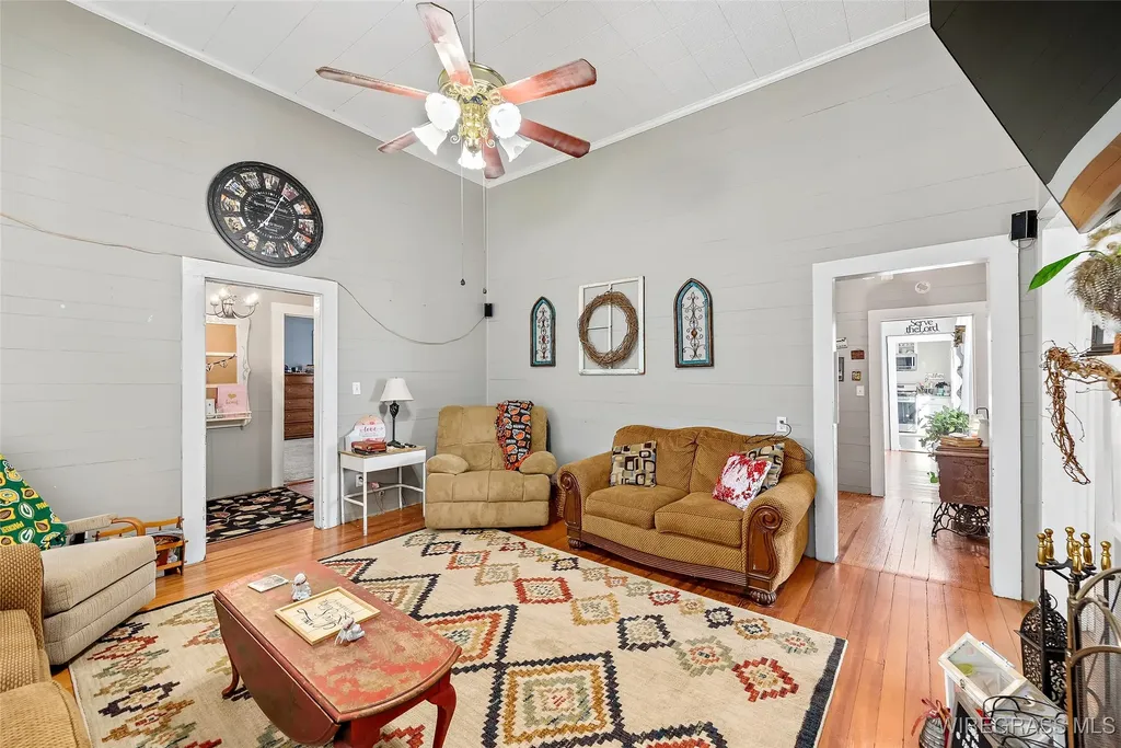 2417 Highway 51 Ariton AL 36311