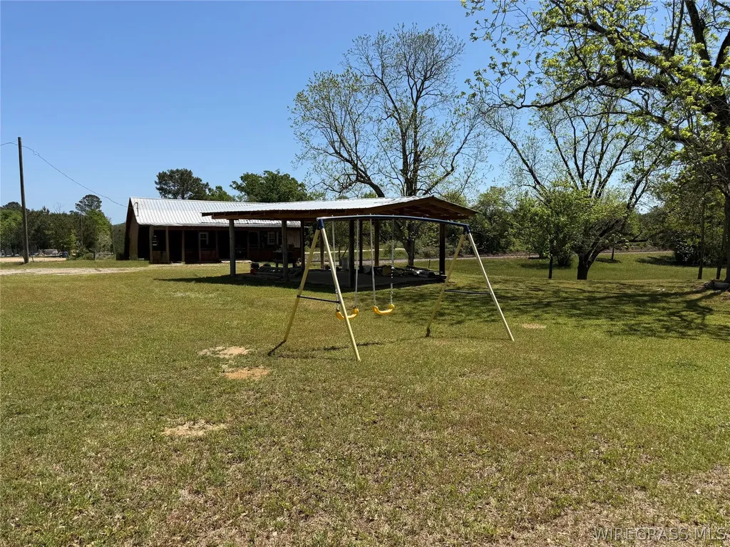 1118 Huggins Street Mckenzie AL 36456