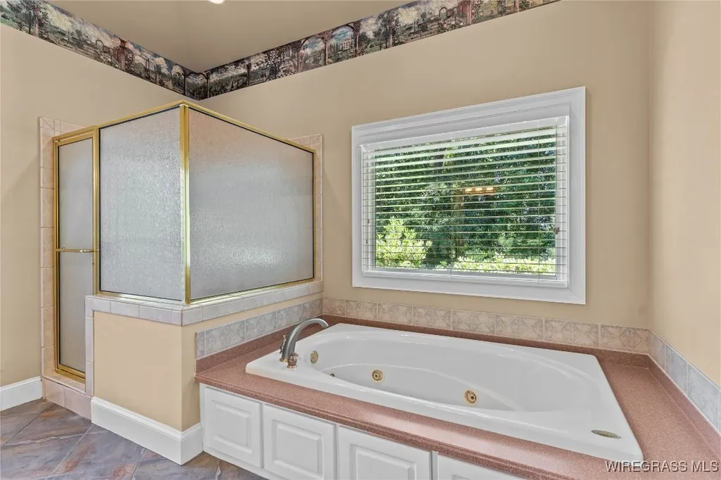 601 Edinburgh Way Dothan AL 36305