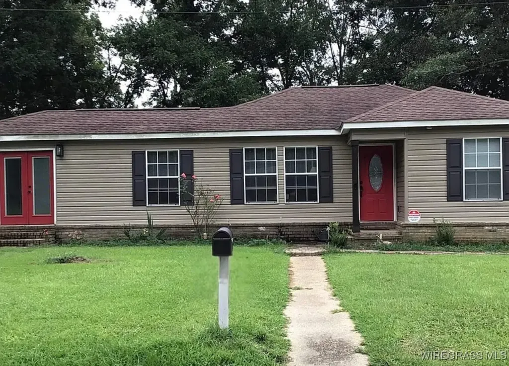 502 Vassar Street Dothan AL 36301