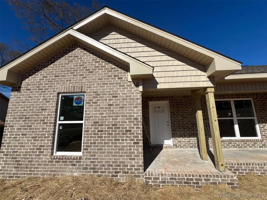 2823 Rocky Branch Enterprise AL 36330