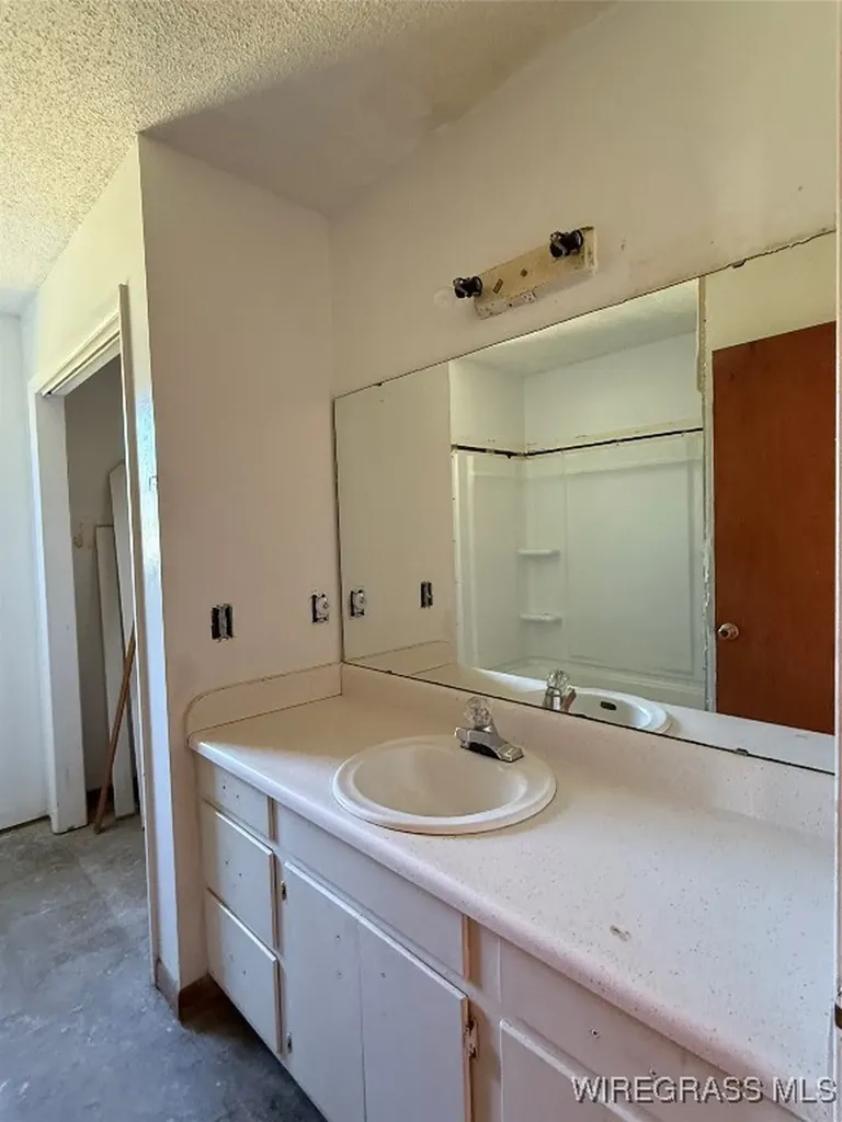 4153 County Road 5 Kinston AL 36453