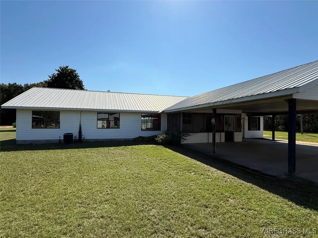 4153 County Road 5 Kinston AL 36453