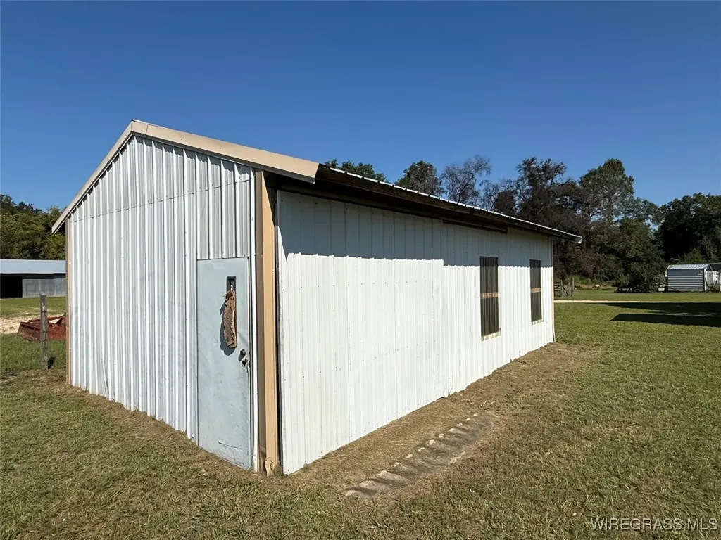 4153 County Road 5 Kinston AL 36453