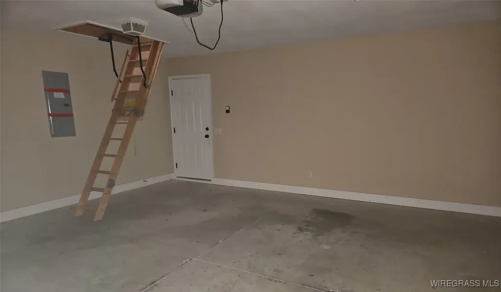 320 Hidden Creek Circle Dothan AL 36301