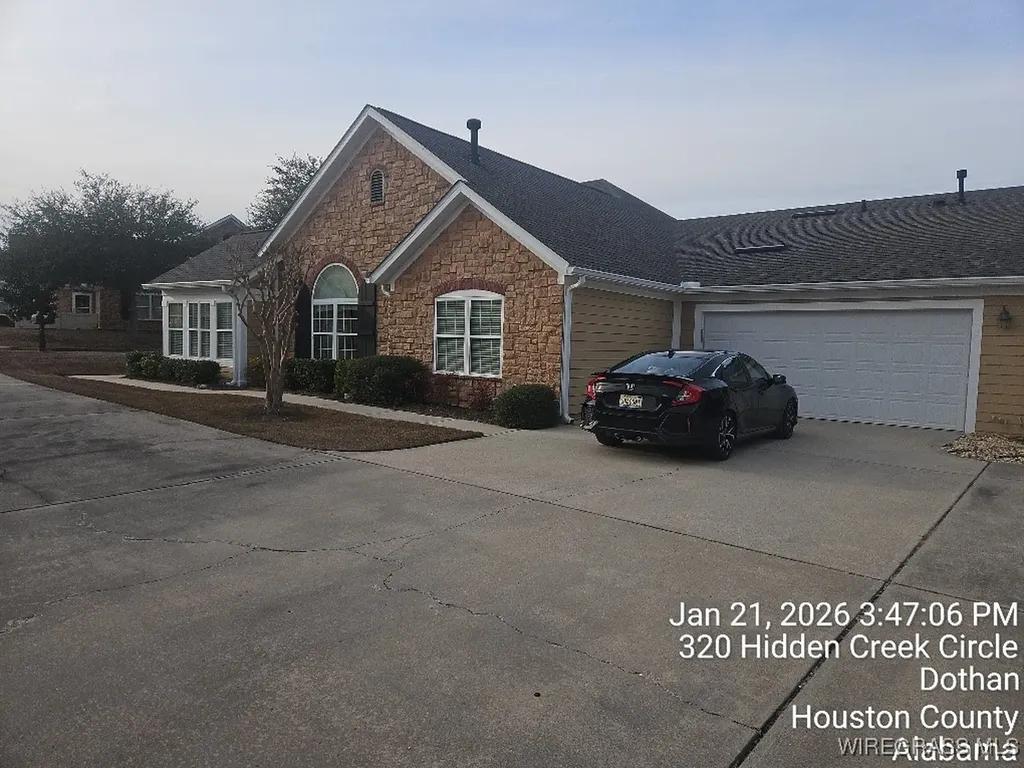 320 Hidden Creek Circle Dothan AL 36301