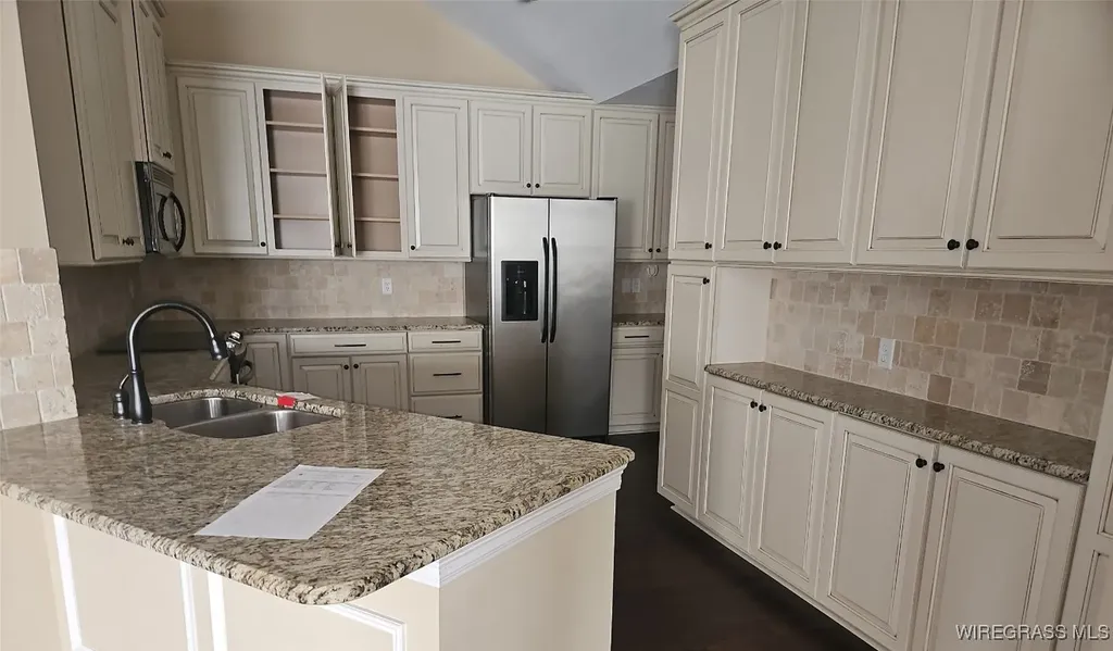 320 Hidden Creek Circle Dothan AL 36301