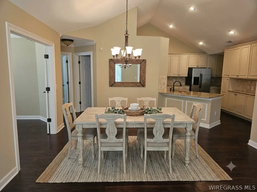 320 Hidden Creek Circle Dothan AL 36301