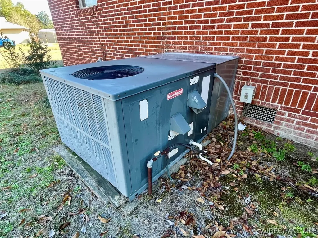 1025 Morrow Avenue Elba AL 36323