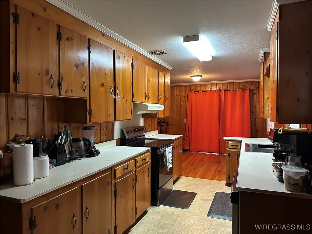 2871 Andrews Avenue Ozark AL 36360