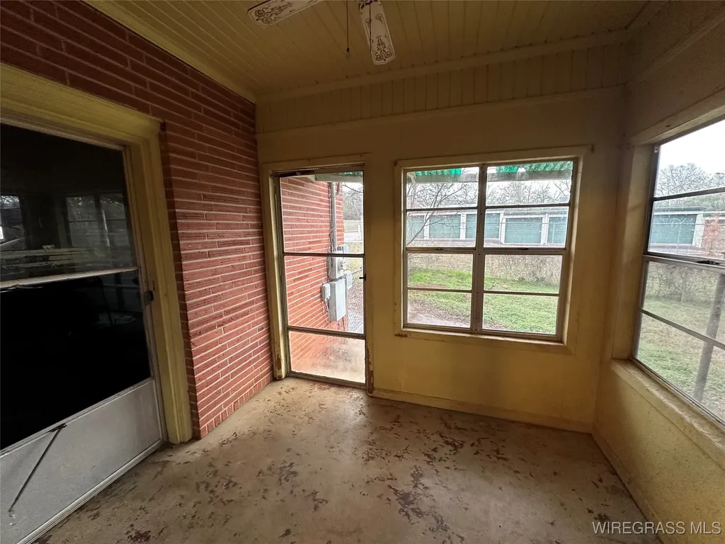 2871 Andrews Avenue Ozark AL 36360