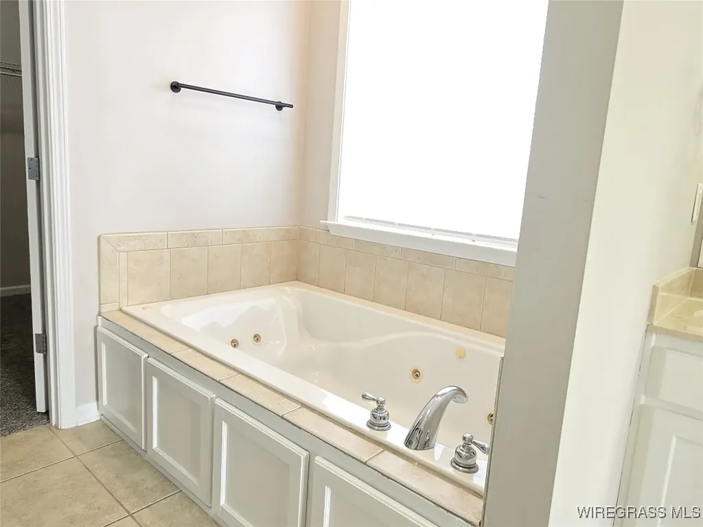 100 Greyfox Trail Enterprise AL 36330