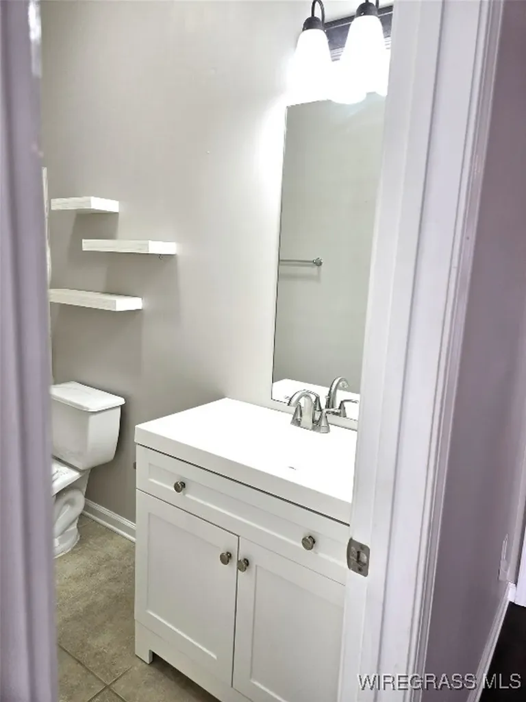 100 Greyfox Trail Enterprise AL 36330