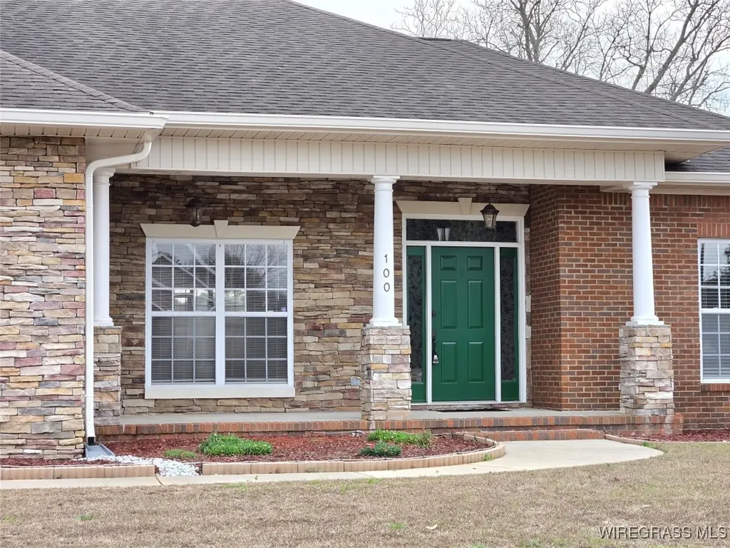 100 Greyfox Trail Enterprise AL 36330