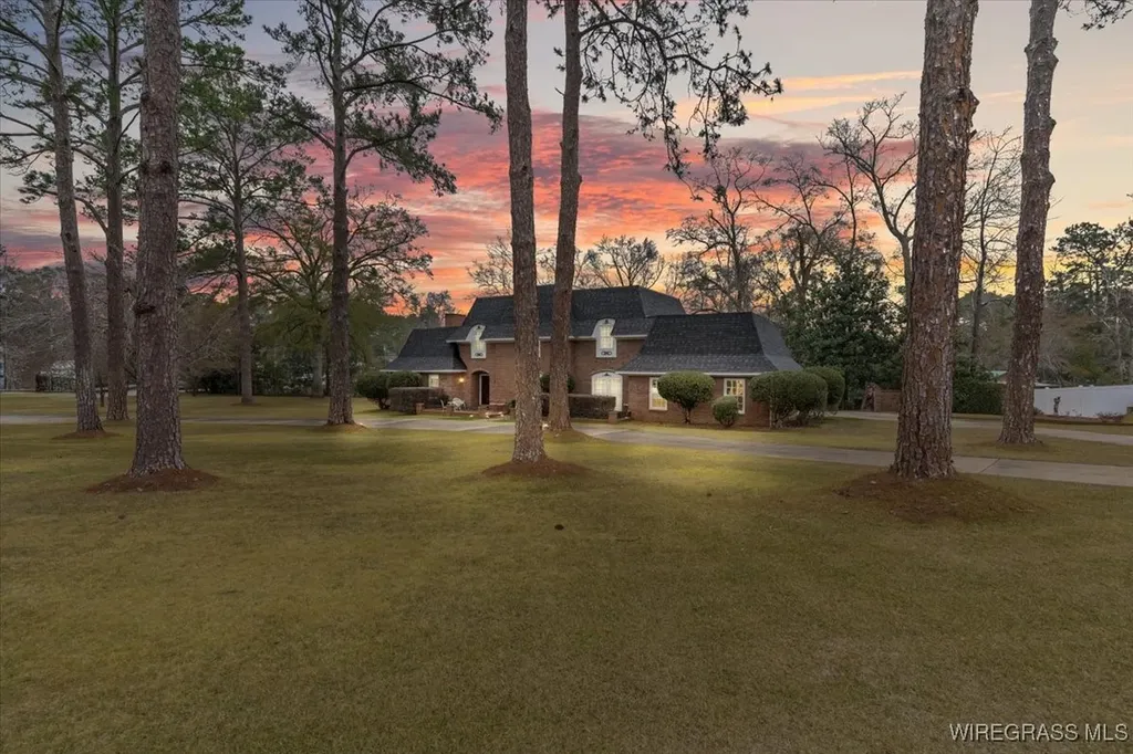 2118 Stonebridge Road Dothan AL 36301