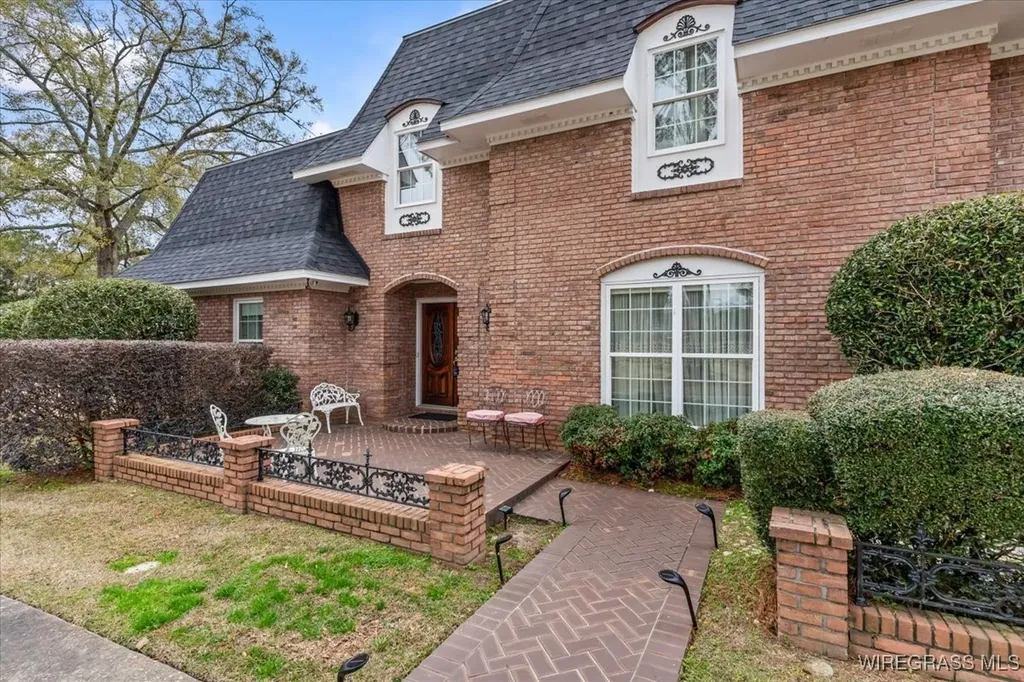 2118 Stonebridge Road Dothan AL 36301