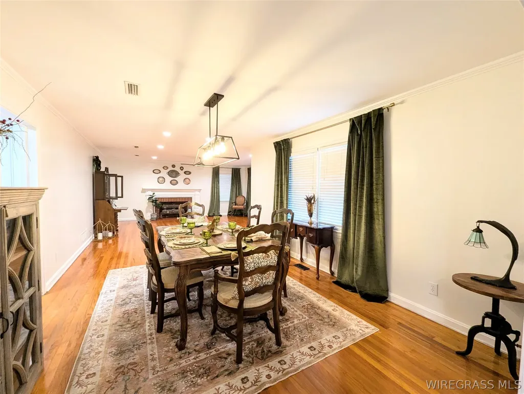 241 N Morris Street Slocomb AL 36375