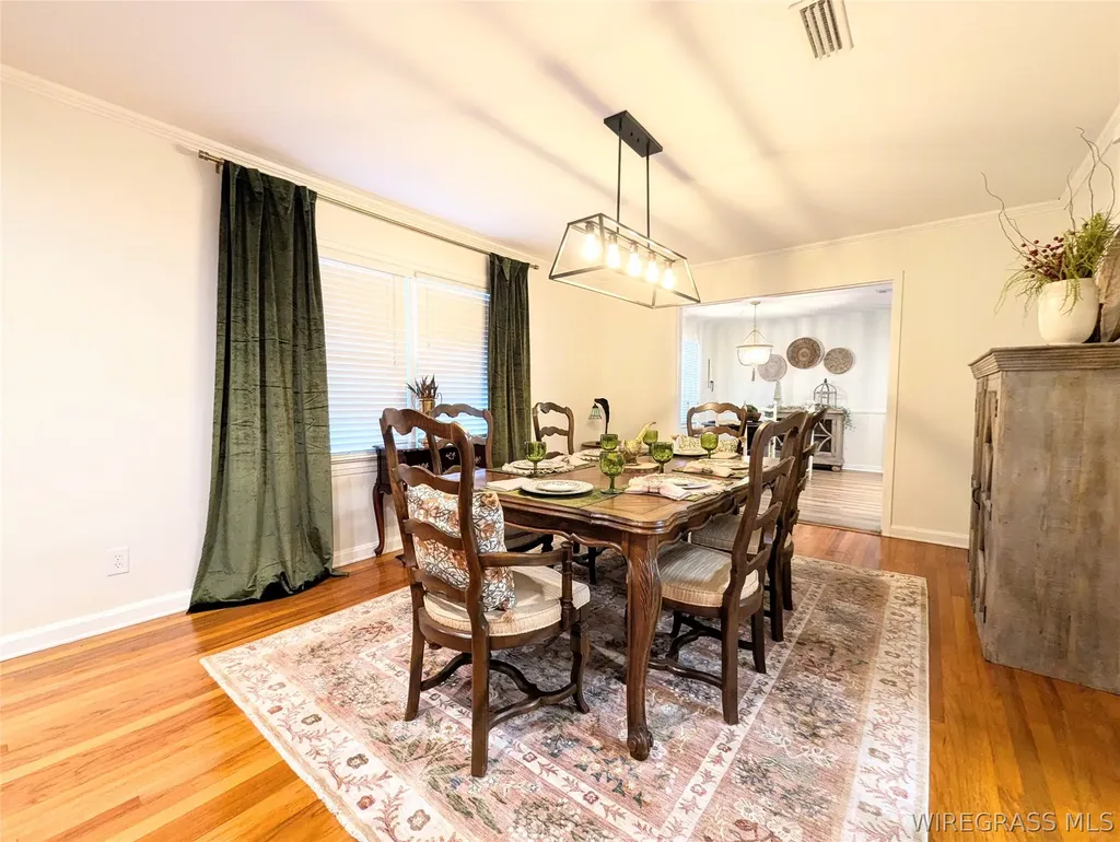 241 N Morris Street Slocomb AL 36375