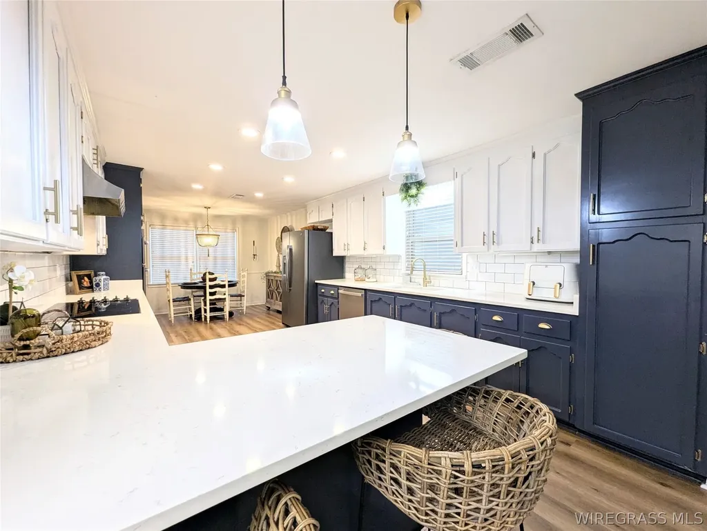 241 N Morris Street Slocomb AL 36375