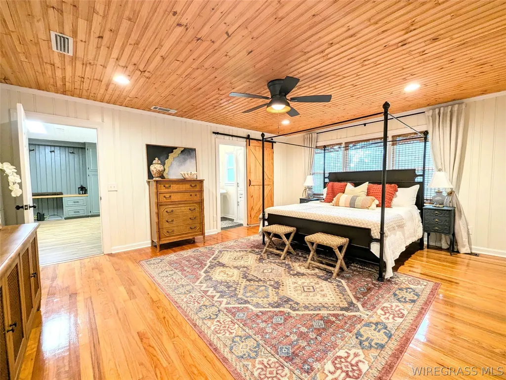 241 N Morris Street Slocomb AL 36375