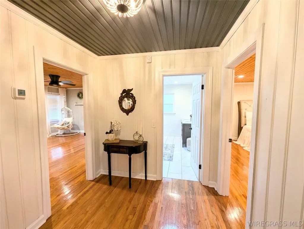 241 N Morris Street Slocomb AL 36375