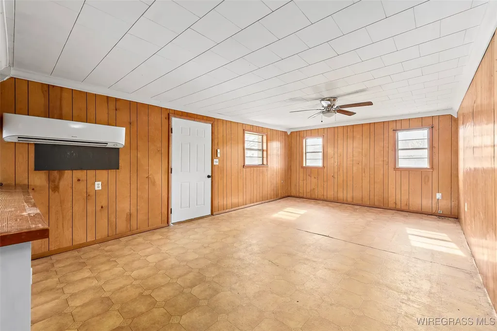 35273 Hesters Store Road Red Level AL 36474