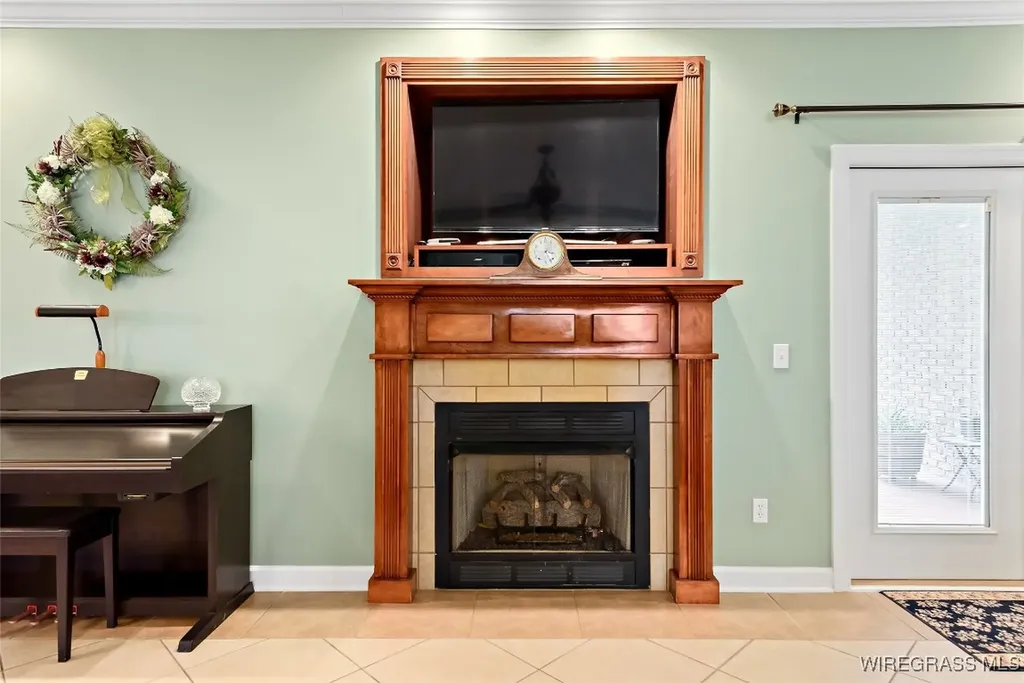 100 Red Dirt Road Enterprise AL 36330