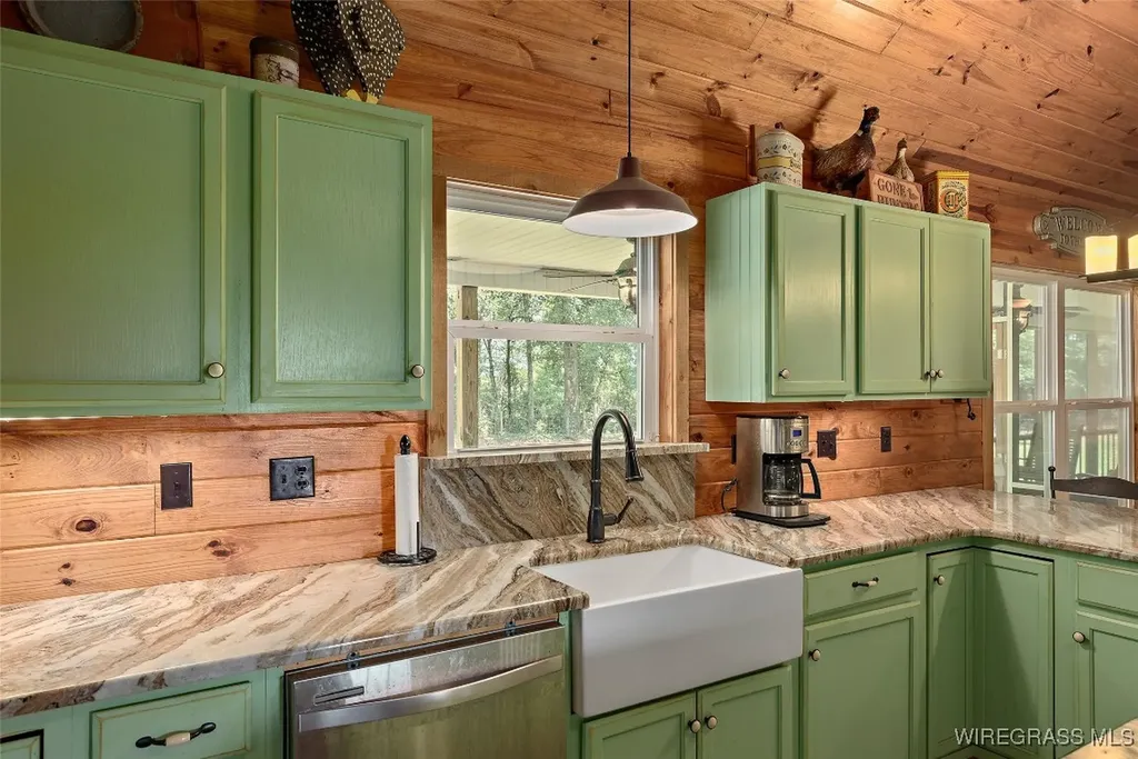 927 Highway 166 Elba AL 36323