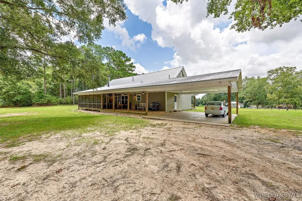 927 Highway 166 Elba AL 36323