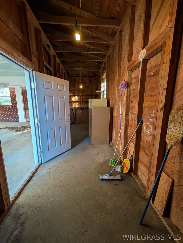 714 S Main Street Headland AL 36345