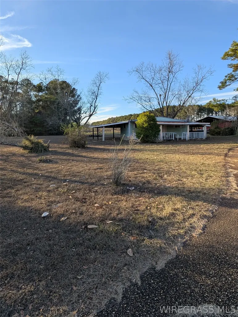 714 S Main Street Headland AL 36345