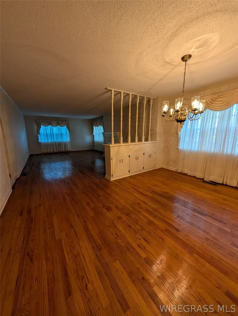 714 S Main Street Headland AL 36345