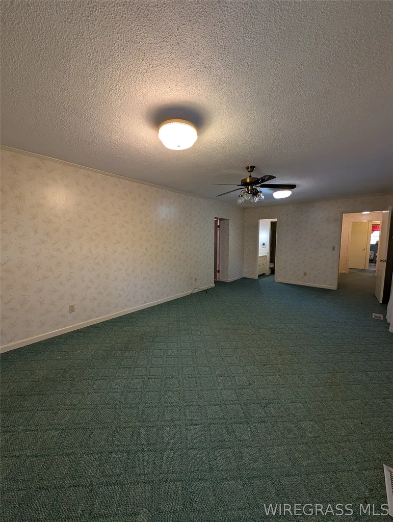 714 S Main Street Headland AL 36345