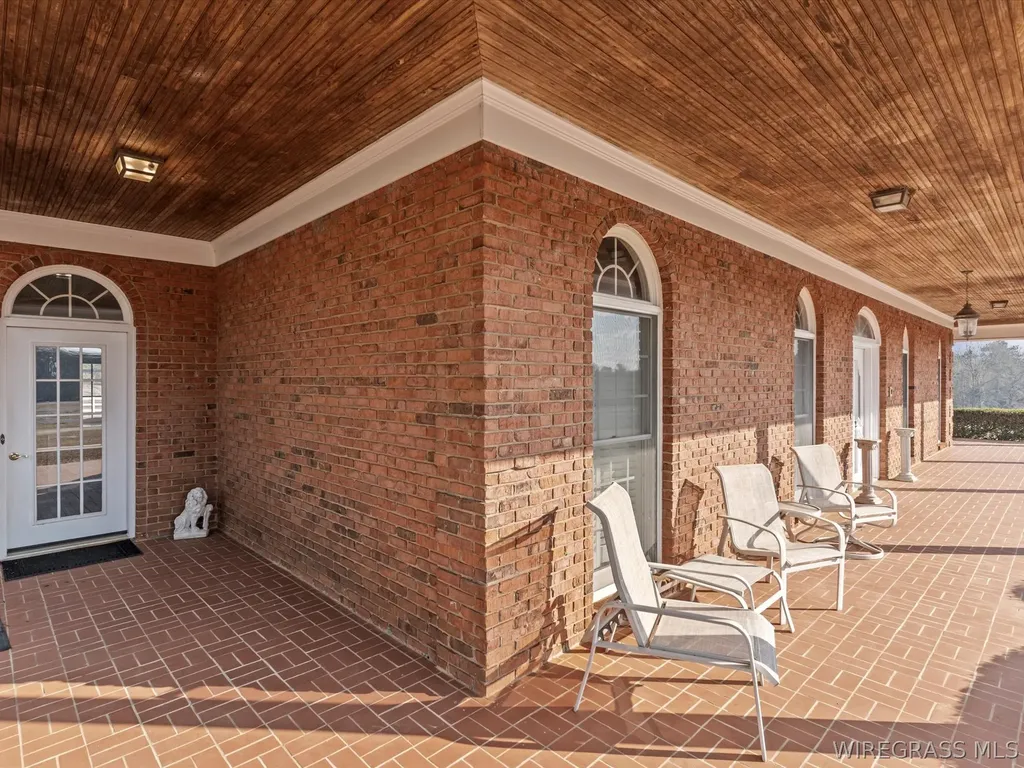 1420 County Road 41 Hartford AL 36344