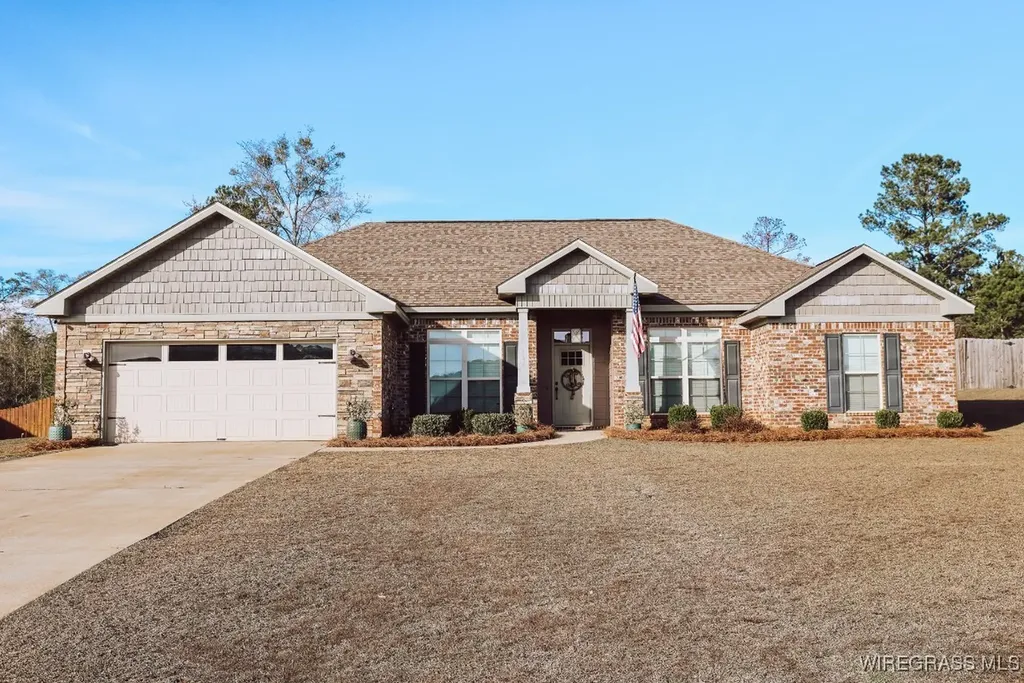 128 Brookestone Drive Enterprise AL 36330