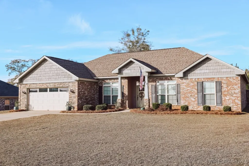 128 Brookestone Drive Enterprise AL 36330