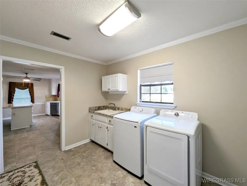 3117 Holland Road Newton AL 36352